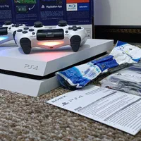 پلی۴سفیدصدفی نو کلکسیونی ریجن۲ اروپا ps4|کنسول، بازی ویدئویی و آنلاین|کرج, شاهین‌ویلا|دیوار