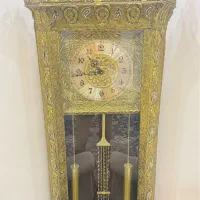 ساعت ایستاده ی برنز