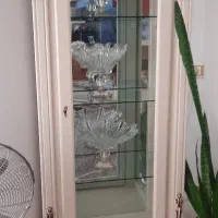 ویترین  و سرویس پذیرایی