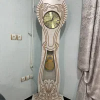 ساعت ایستاده کاملا سالم