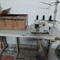 یک عدد چرخ خیاطی صنعتی راسته و یک عدد چرخ زیگزال