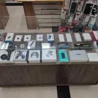 ویترین MDF و شیشه محکم