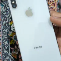 اپل iPhone X با حافظهٔ ۲۵۶ گیگابایت