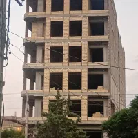 بنای ساختمانی مسلط و باتجربه