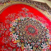 فروش دو تخته فرش ۱۲متری لاکی خوش رنگ و نقش