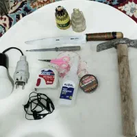 چاقو وزیری،کلیه وسایل همه باهم سیصد تومن