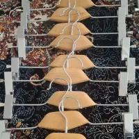 چوب لباسی وآویز شلوار
