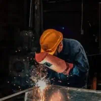 جوشکار  کارگر ساده