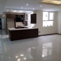 ۱۰۸ متر / فول / مخبری / ۲ پارکینگ سندی