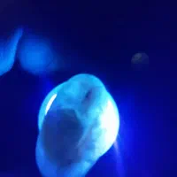 چراغ قوه uoviیووی