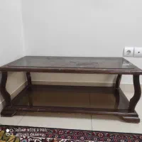 میز چوبی
