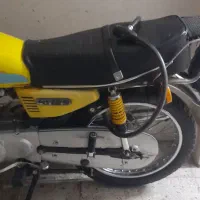 باک و زین لوازم موتور هوندا۱۲۵|قطعات یدکی و لوازم جانبی|ری, حمزهآباد|دیوار