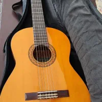 گیتار یاماها c40 در حد اکبند