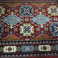 کناره قالی|فرش|شیراز, پانصد دستگاه ارتش|دیوار