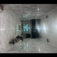 مغازه ۸۰ متری