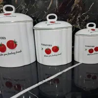 سه عدد بانکه در سه سایز  کوچک و بزرگ و متوسط