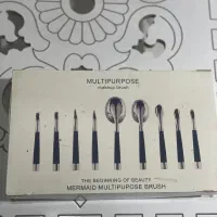 میز ناخن سفید طلایی در حد نو|آرایشگاه و سالن‌های زیبایی|رشت, حمیدیان|دیوار