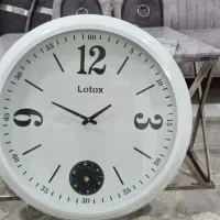 ساعت دیواری