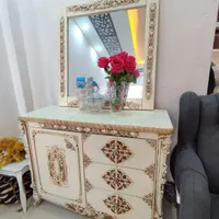 کنسول با آینه