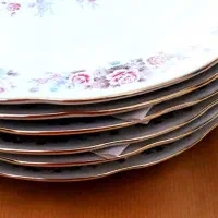 سرویس چینی پُرگل قدمتدار|ظروف سرو و پذیرایی|رشت, حاجی آباد|دیوار