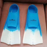 فین شنا برند فری شارک|غواصی و ورزش‌های آبی|اصفهان, ارغوانیه|دیوار