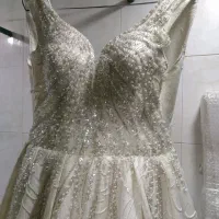 لباس عروس|لباس|اندیشه, اندیشه فاز ۴|دیوار