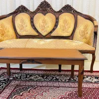 مبل سلطنتی