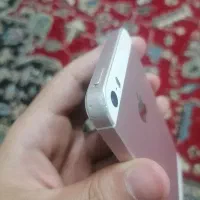 iphone SE|موبایل|رشت, استقامت ۲|دیوار