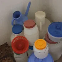 تشت سنگین و چنتا دبه|ظروف نگهدارنده، پلاستیکی، یک‌بارمصرف|سنندج, |دیوار