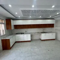 ۱۵۰متر/۳خواب/پارکینگ سندی/اسانسور/تک واحدی