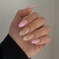 تخفیف VIP خدمات ناخن