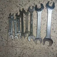 فروش تعدادی ابزار و اچار و جعبه فلزی بزرگ|ابزارآلات|شیراز, میانرود|دیوار