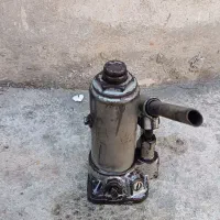 جک ماشین فروشی