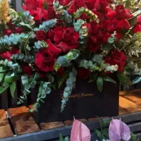 باکس گُل دسته گُل