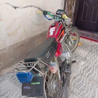 هوندا 125 پلاک قدیمی‌|موتورسیکلت|میانه, |دیوار