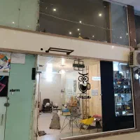 مغازه-تجاری-واقع-در-خ-طالقانی