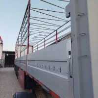کارگر جوشکار و کارگر ساده