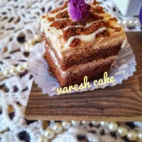 کیک و شیرینی خانگی وارش