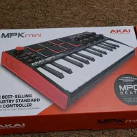 میدی کنترلر AKAI MPK Mini MK3 WHITE