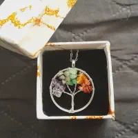 گردنبند هفت سنگ چاکرا درخت زندگی