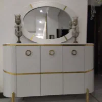 اینه و کنسول