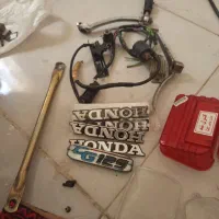 یک مقدار وسایل موتور سیکلت برای فروش دارم|قطعات یدکی و لوازم جانبی|خرمشهر, |دیوار