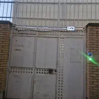 درب محکم و سه لت با طرحی زیبا|مصالح و تجهیزات ساختمان|سبزوار, قاضی زاد|دیوار