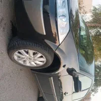 مگان اتومات مدل ۹۰