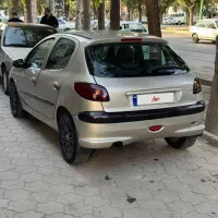 پژو 206 تیپ ۶ درجه یک