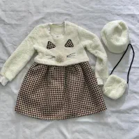 پیراهن دخترانه.