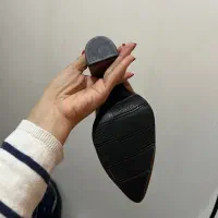 کفش|کیف، کفش، کمربند|رشت, پل تالشان|دیوار