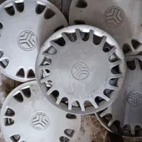 تعدادی لوازم خودرو قالپاق ، چراغ ، یاتاقان|قطعات یدکی و لوازم جانبی|بیرجند, |دیوار