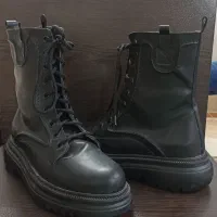 بوت زنانه سایز ۳۹