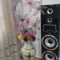 گل به همراه گلدان